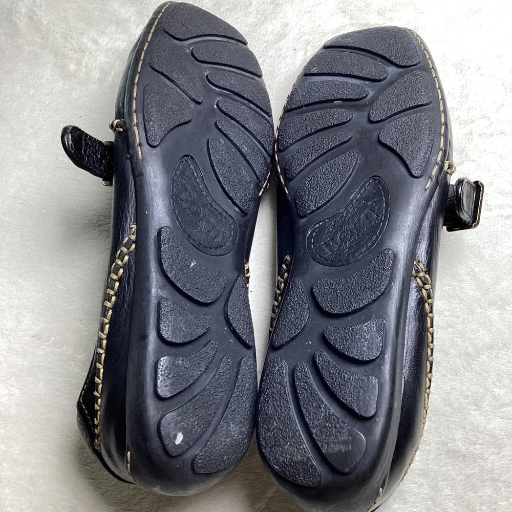 Born Black Leather Mary Jane Flats Size 7 Whipstitch Comfort Shoes Gorpcore